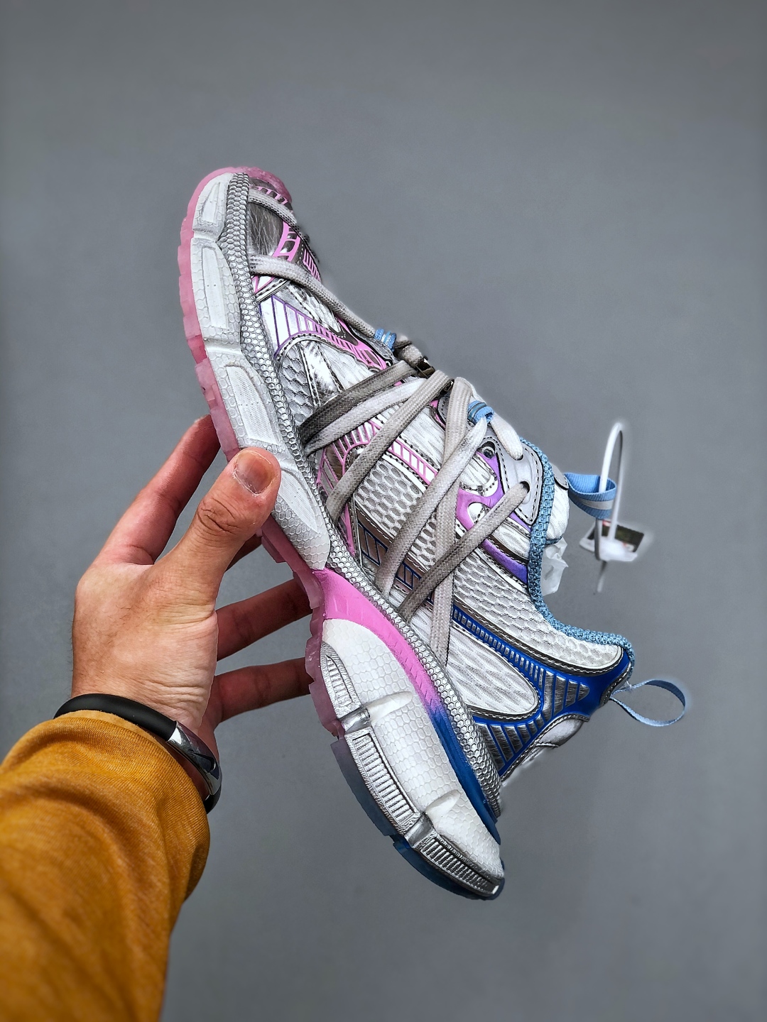 Balenciaga 3XL Spider-Man Blue Pink Gradient Chunky Sneakers 3 cmp i1746481047458 5918 0 1