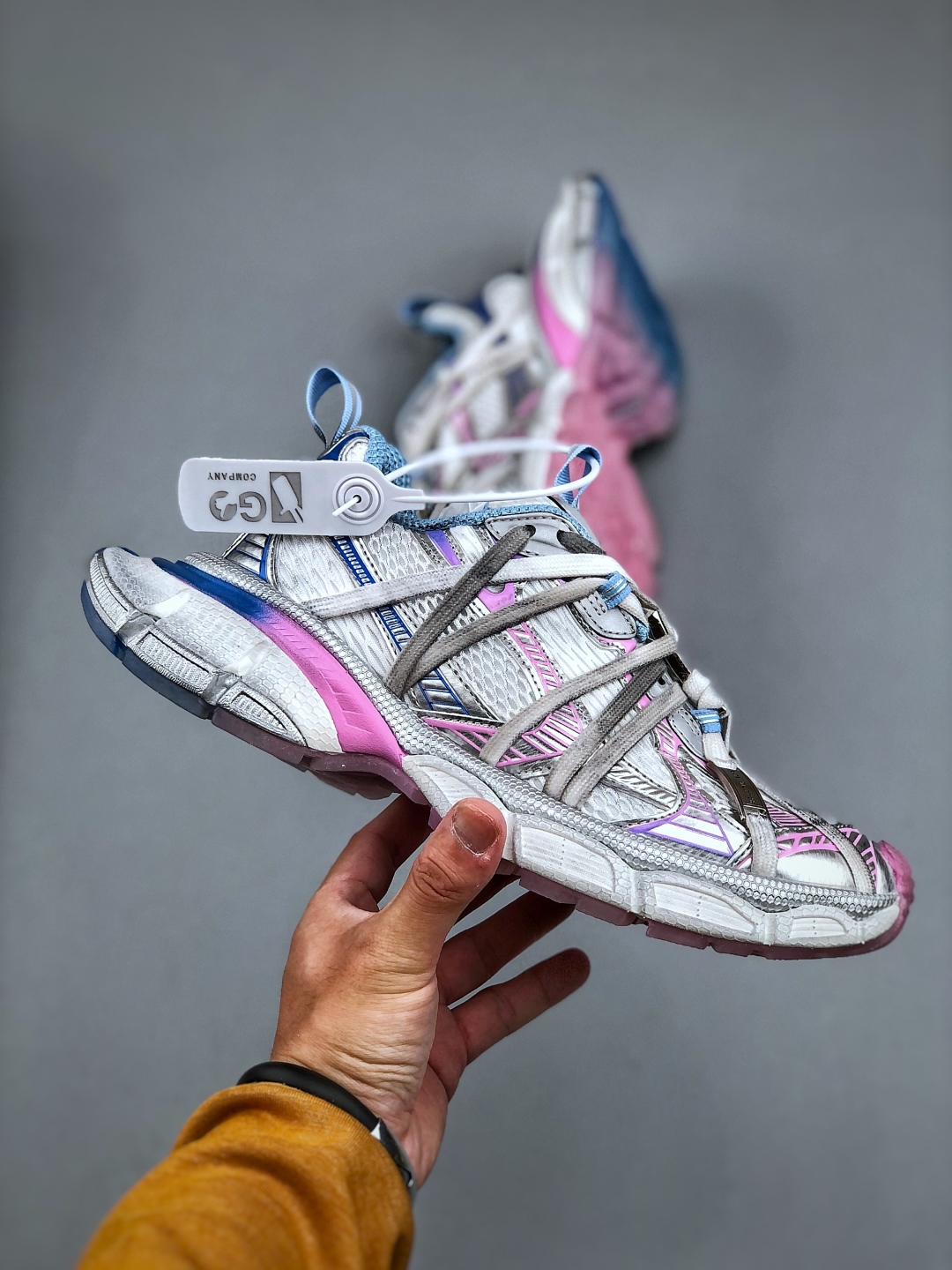 Balenciaga 3XL Spider-Man Blue Pink Gradient Chunky Sneakers 5 cmp i1746481049227 2555 0 3