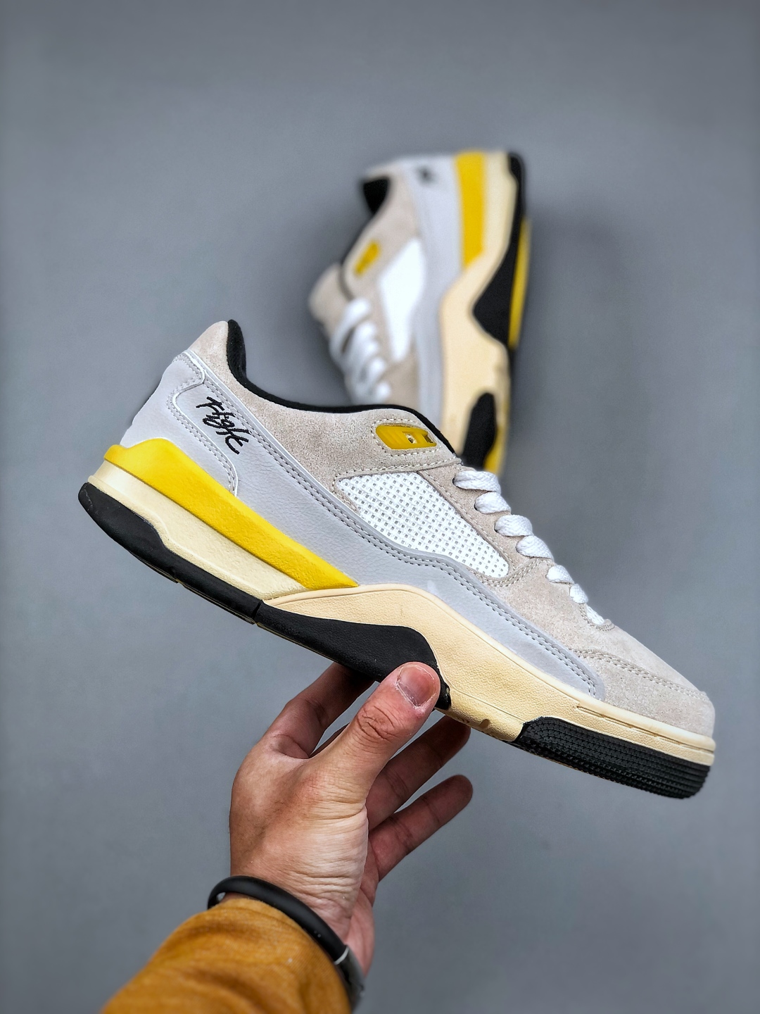 Air Jordan FLIGHT COURT Retro Sneakers Ivory White IB8838-107 5 cmp i1746481129635 4985 0 3