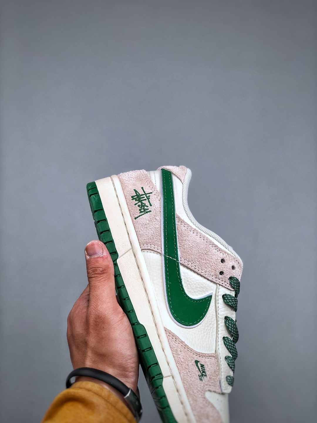 Nike SB Dunk Low x The North Face Stussy Cream Gray-Green Sneakers 7 cmp i1746481294121 3436 0 5