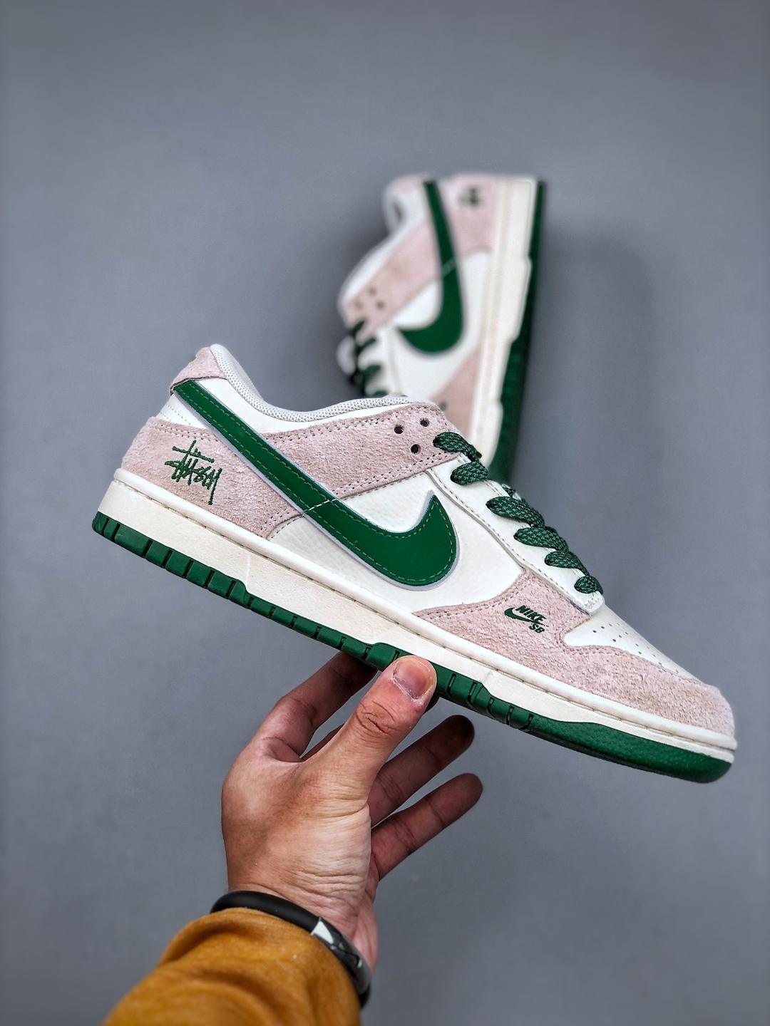 Nike SB Dunk Low x The North Face Stussy Cream Gray-Green Sneakers 5 cmp i1746481294135 8862 0 3