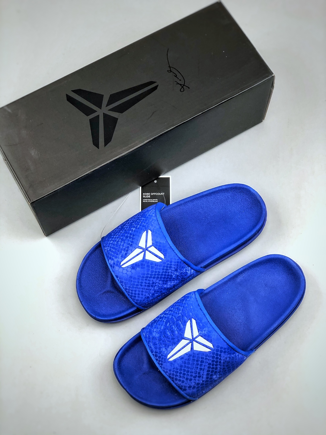 Nike Kobe Offcourt Slide Hyper Royal - Comfortable and Stylish Slides 4 cmp i1746481342621 9282 0 2
