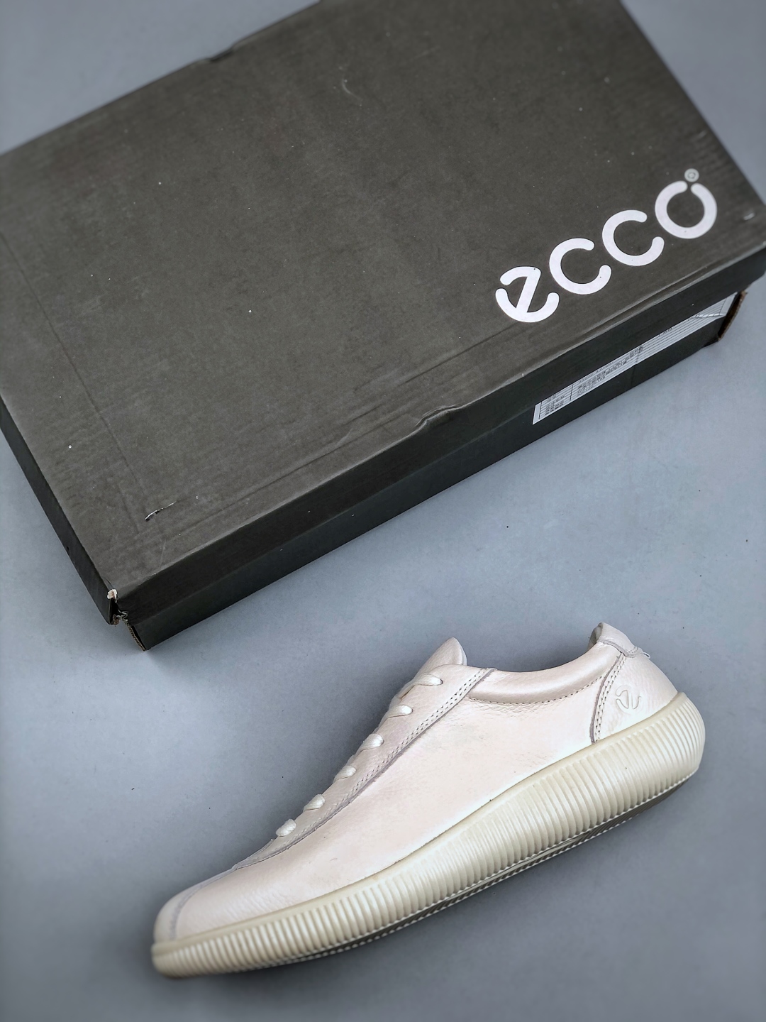 280 Ecco 2024爱步 #经典和现代工艺品质融合 精选小牛皮面料 百搭潮流