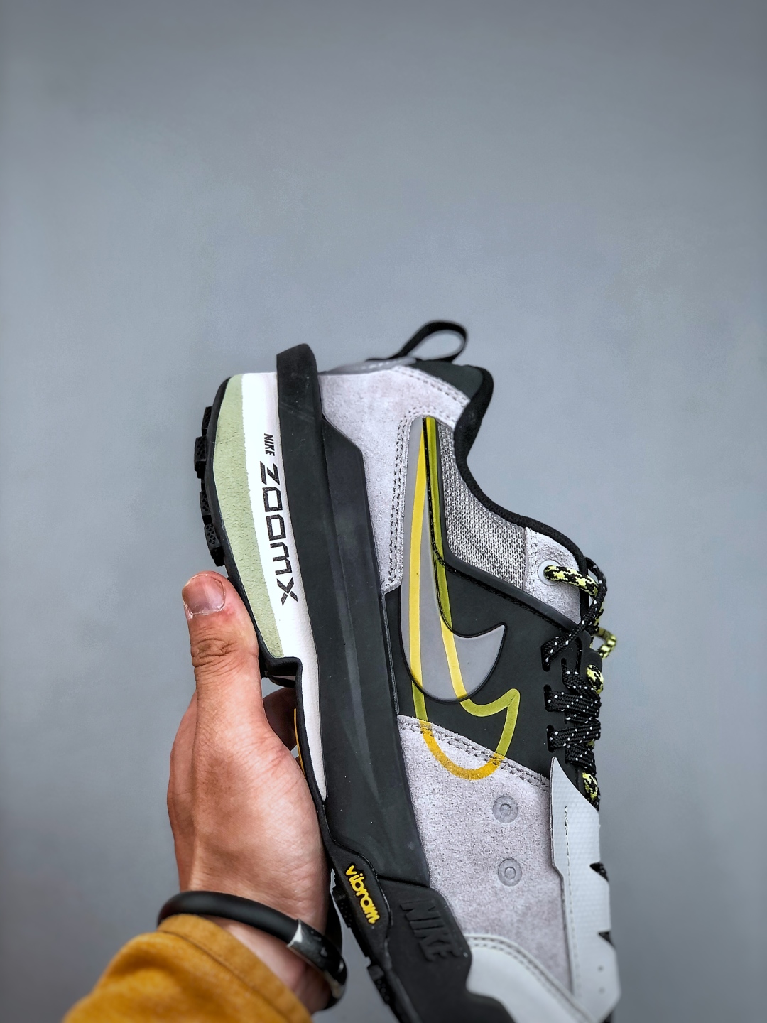 Sacai x Nike Zegamadome SP Casual Lifestyle Sneakers - HQ8618-003 7 cmp i1746564238211 9130 0 5