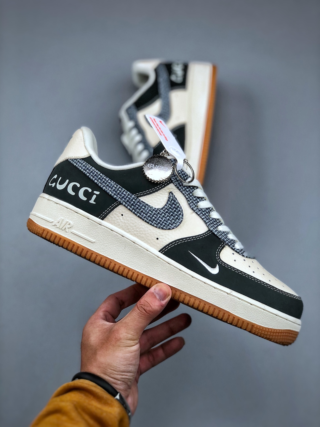 Nike Air Force 1 '07 Low Gucci Sneakers - Style & Comfort Combined 5 cmp i1746564682123 8647 0 3