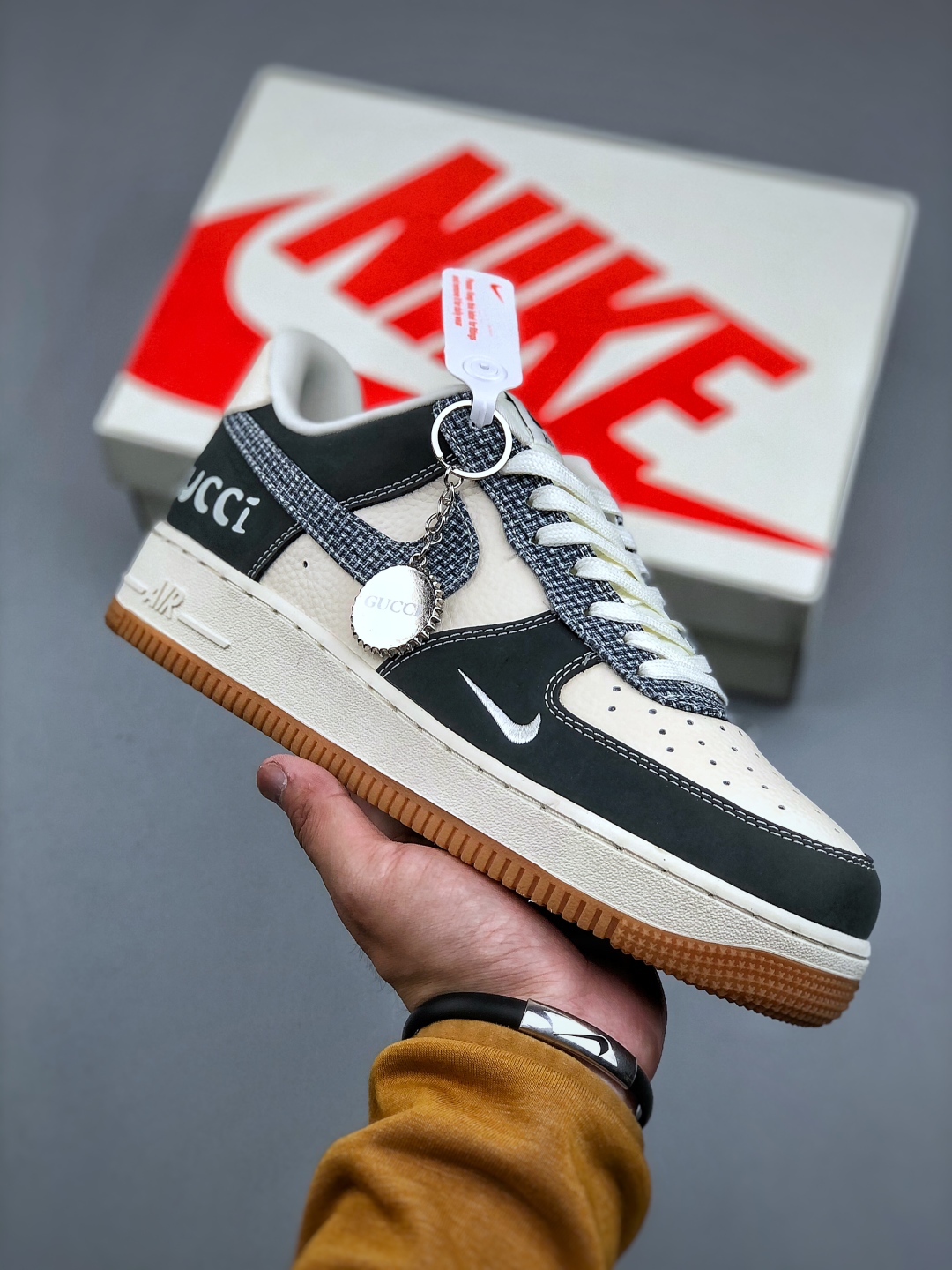 Nike Air Force 1 '07 Low Gucci Sneakers - Style & Comfort Combined 2 cmp i1746564683625 2843 0 0