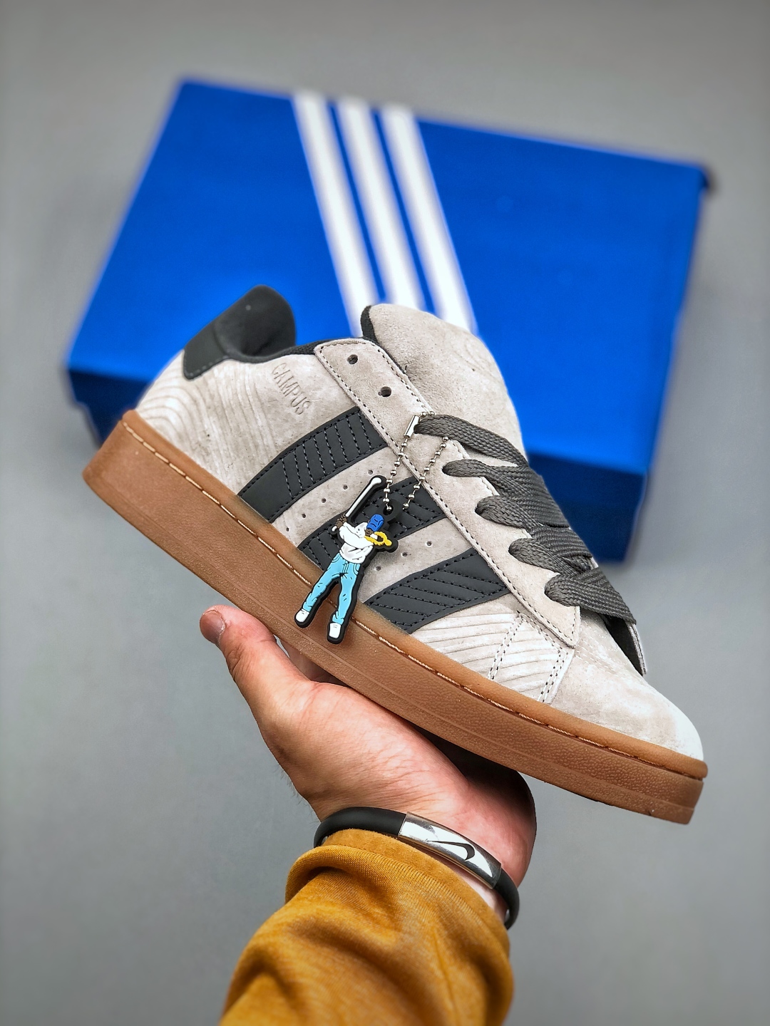 Adidas Originals Campus 00s Classic Low-Top Sneakers - Retro Style & Comfort 2 cmp i1746564721327 2098 0 0