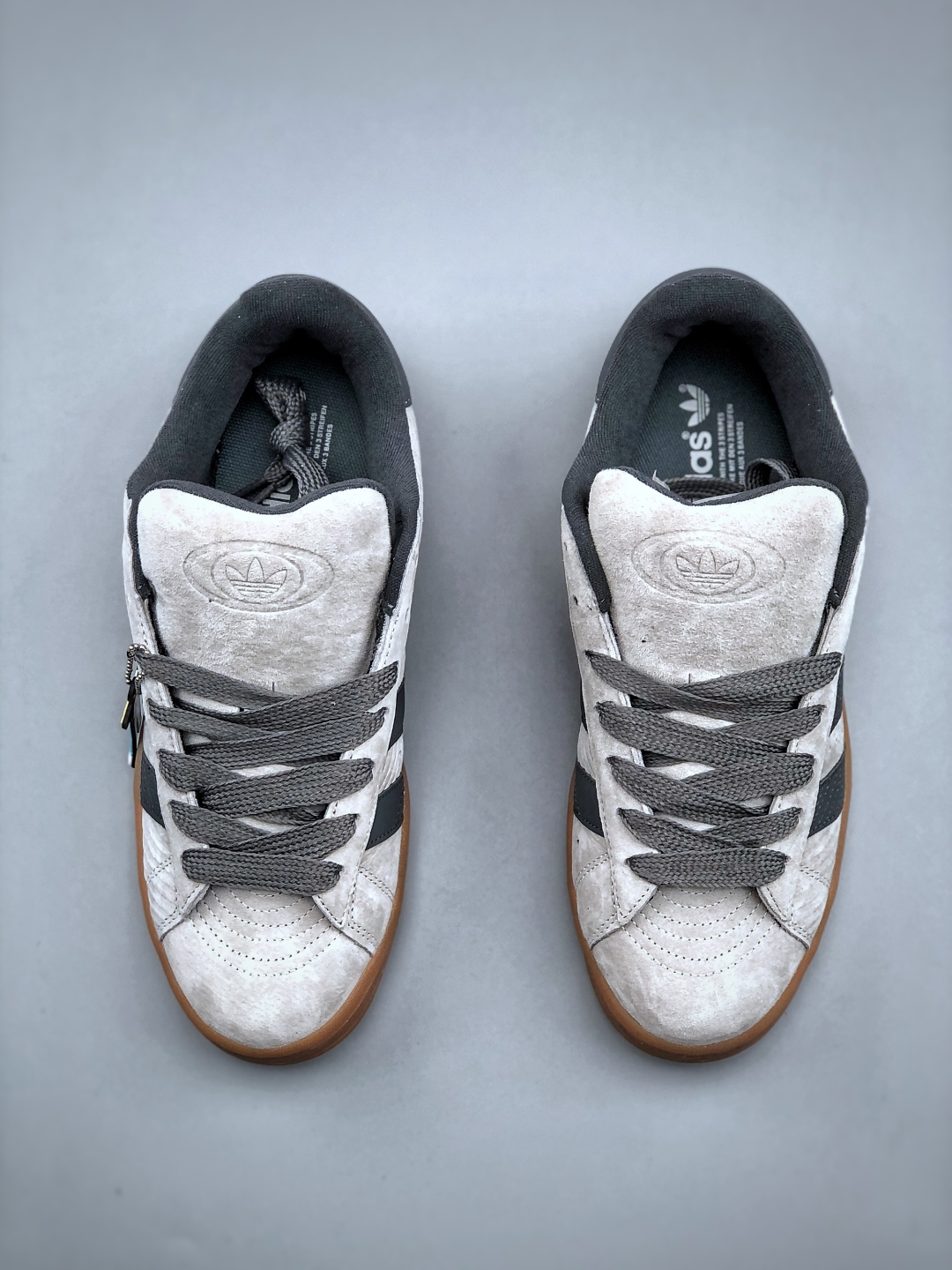 Adidas Originals Campus 00s Classic Low-Top Sneakers - Retro Style & Comfort 6 cmp i1746564734746 100 0 5
