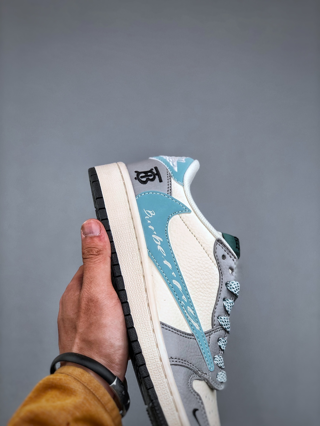 Travis Scott x Burberry Air Jordan 1 Low Grey Blue Reverse Swoosh Sneakers 7 cmp i1746565025326 9705 0 5