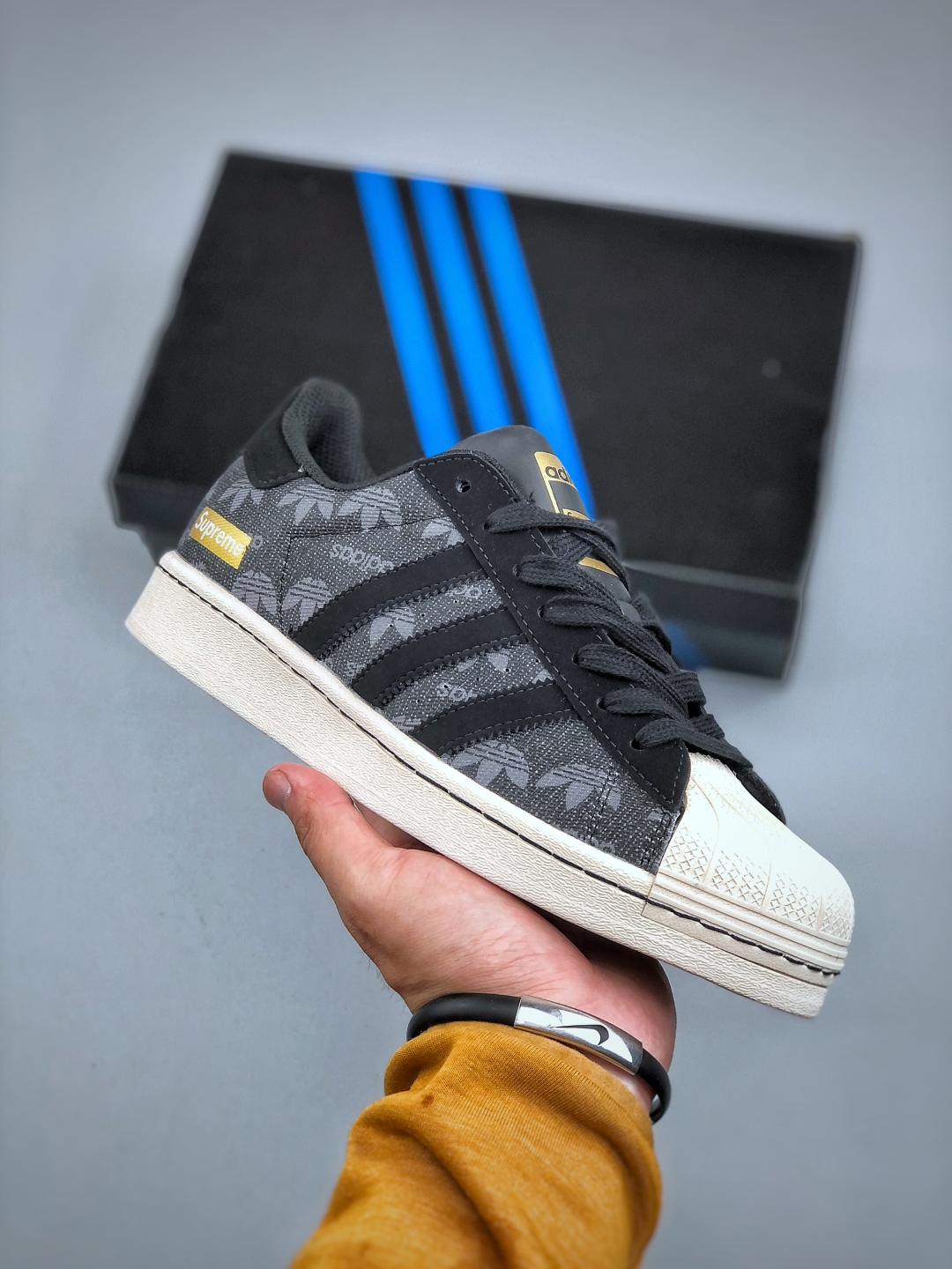 Adidas Originals x Supreme Superstar Black Grey Authentic Sneakers BZ2531 2 cmp i1746565059231 2081 0 0