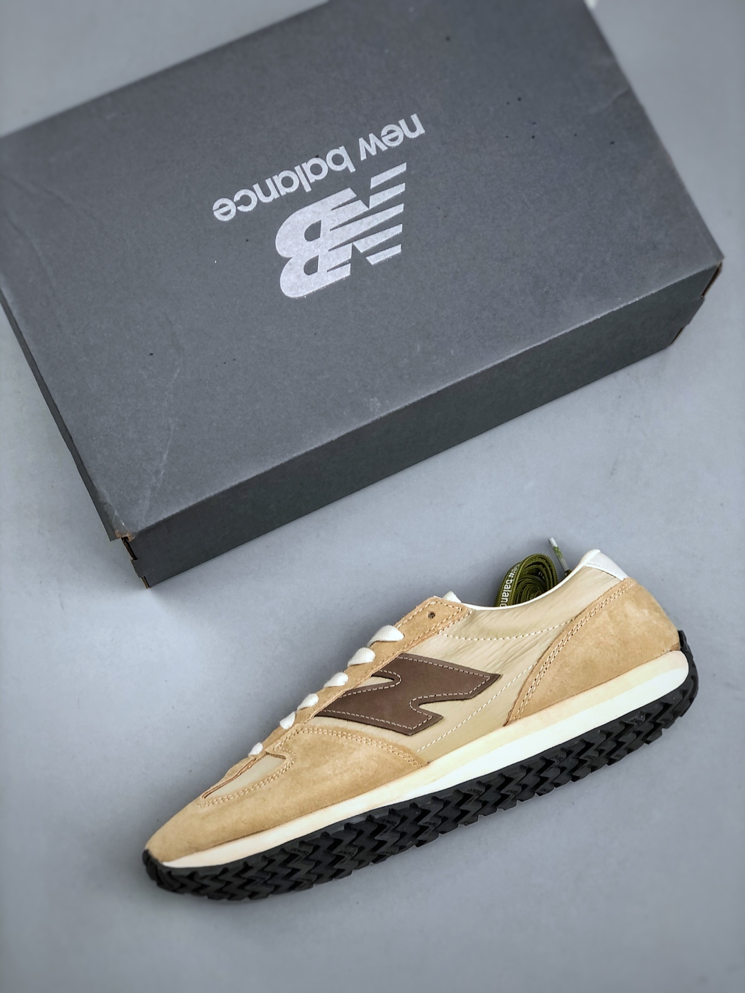 New Balance 471 Series: Retro Fashion Sneakers - Durable & Comfortable 4 cmp i1746565086170 9562 0 2