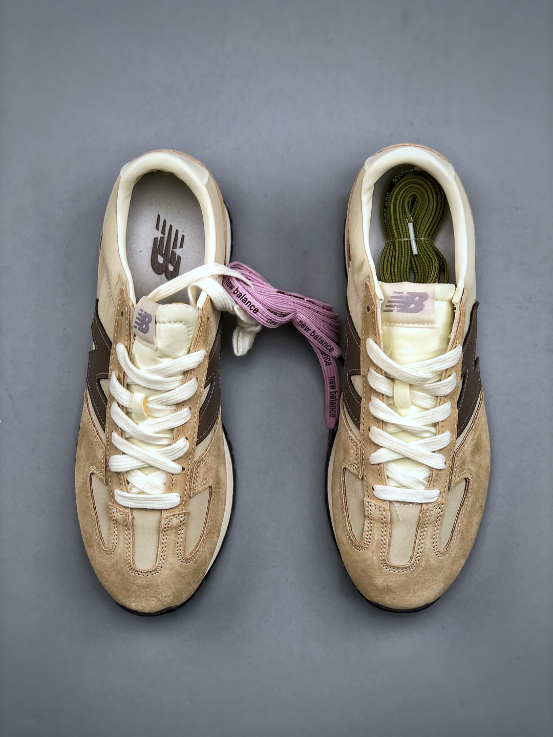 New Balance 471 Series: Retro Fashion Sneakers - Durable & Comfortable 6 cmp i1746565086177 3005 0 4