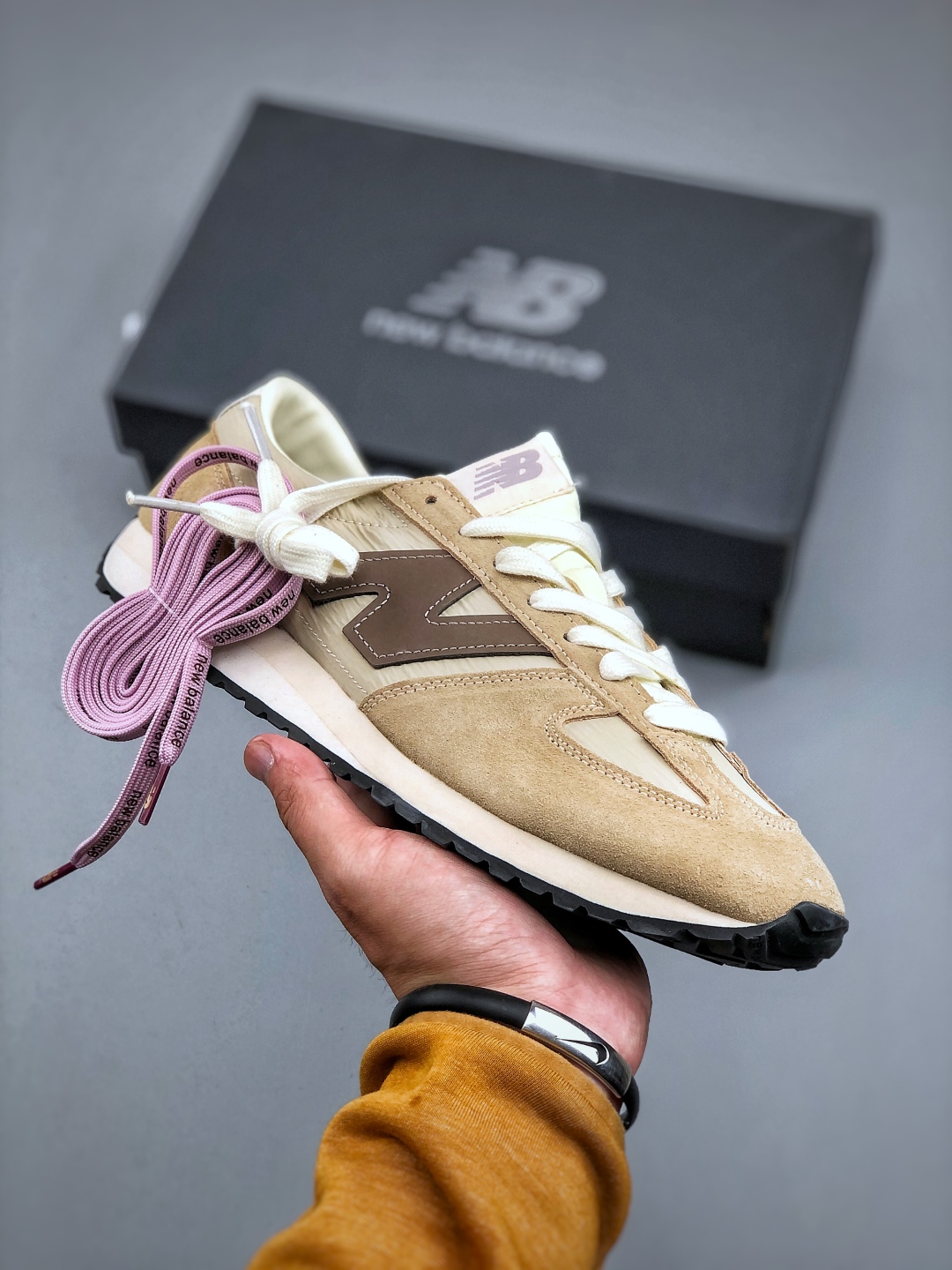New Balance 471 Series: Retro Fashion Sneakers - Durable & Comfortable 2 cmp i1746565089902 7571 0 0