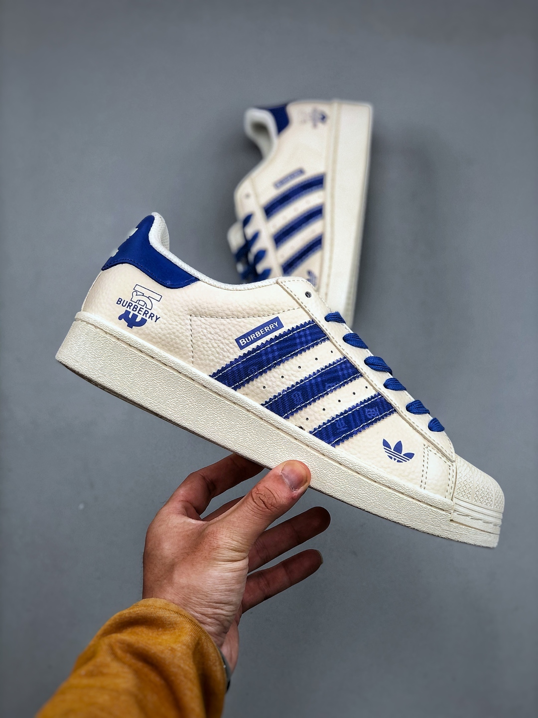 Adidas Originals x Burberry Collaboration Superstar Sneakers - White/Blue 5 cmp i1746565138840 1998 0 3
