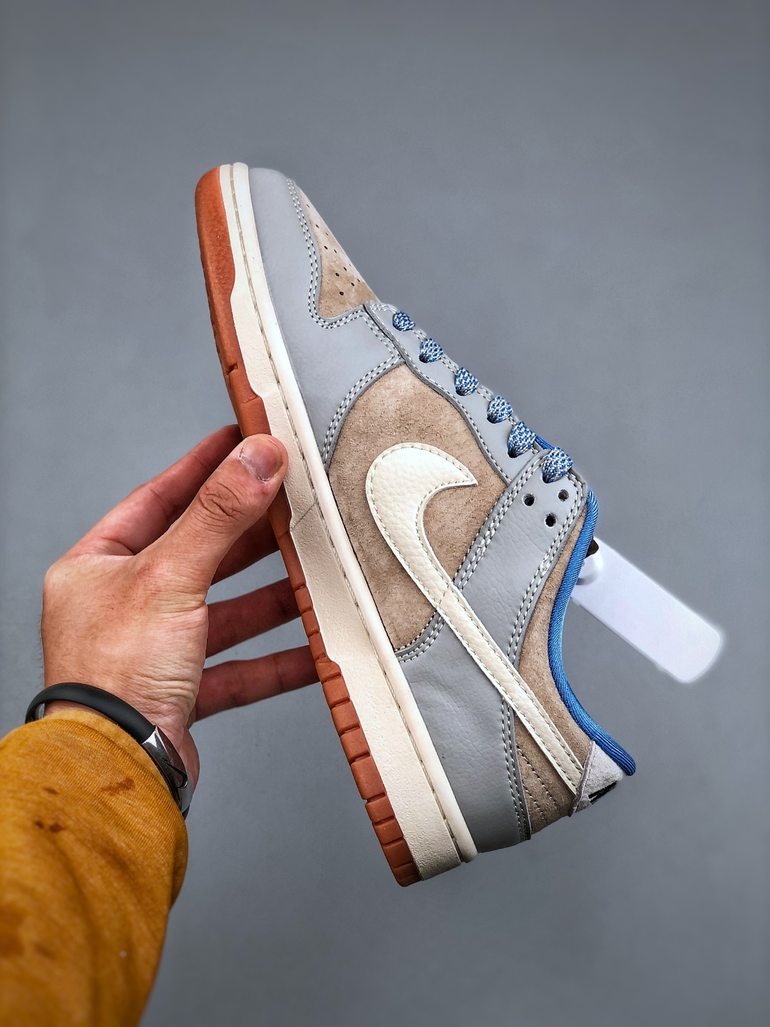 Nike Dunk Low Retro Violence Bear Grey Blue DIY Custom Casual Sneakers HD2258 605 3 cmp i1746565245907 4085 0 1