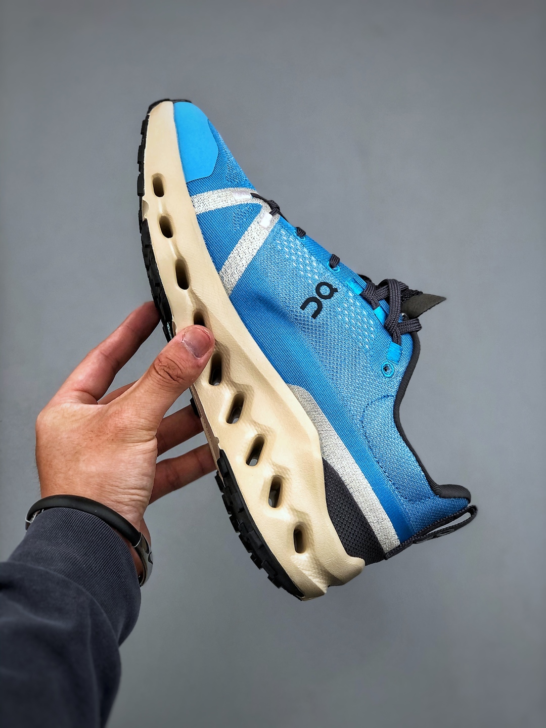 On Cloudsurfer 2 Running Shoes - Lightweight, Cushioned for Fitness & Training 3 cmp i1746649873118 955 0 1