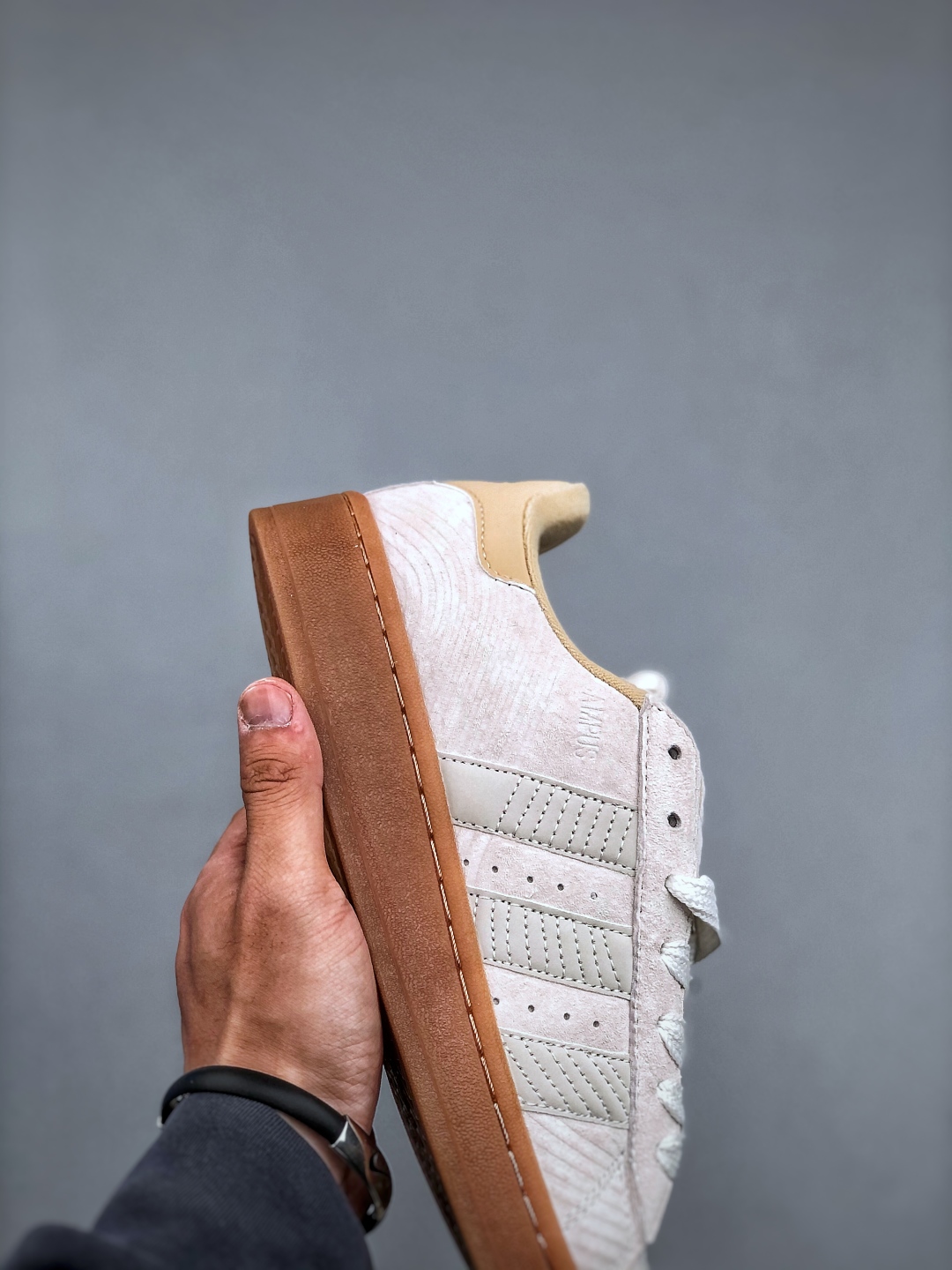 Adidas Originals Campus 00s: Retro Low-Top Sneakers - Versatile & Stylish 7 cmp i1746649909790 9798 0 5