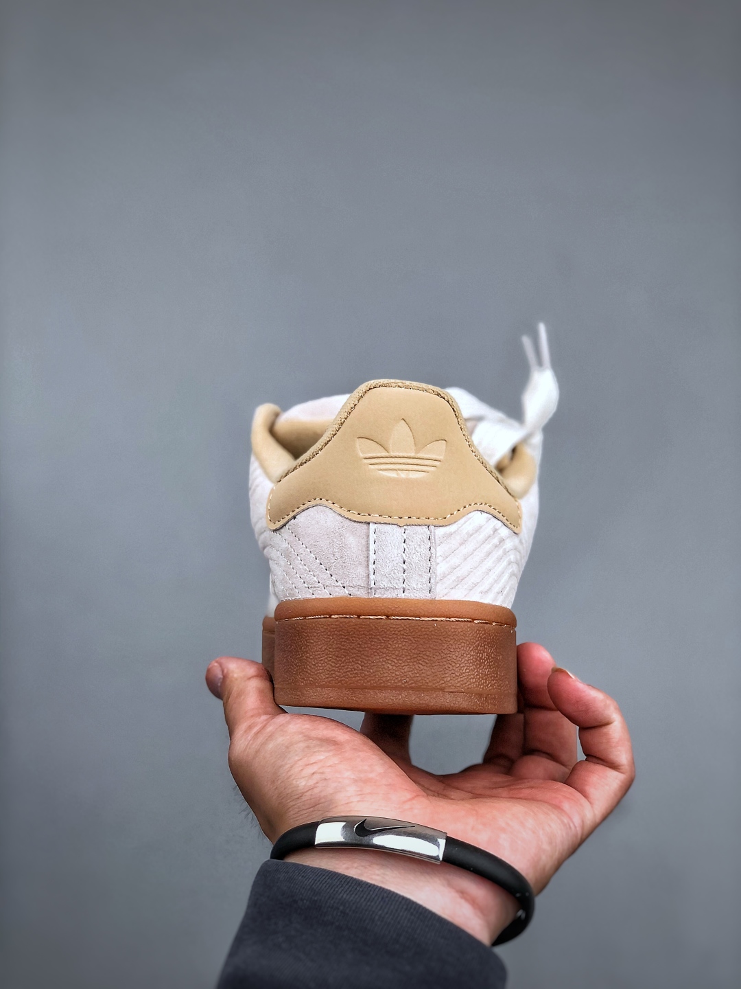 Adidas Originals Campus 00s: Retro Low-Top Sneakers - Versatile & Stylish 8 cmp i1746649914234 7643 0 6