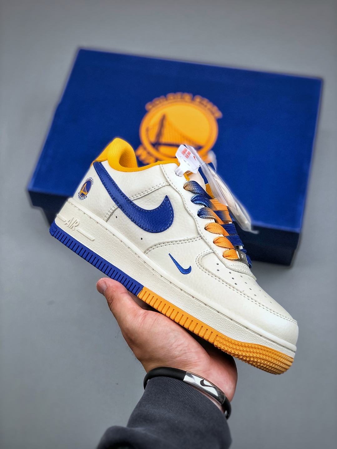 Nike Air Force 1 '07 Low NBA Golden State Warriors Shoes 2 cmp i1746650126944 2896 0 0