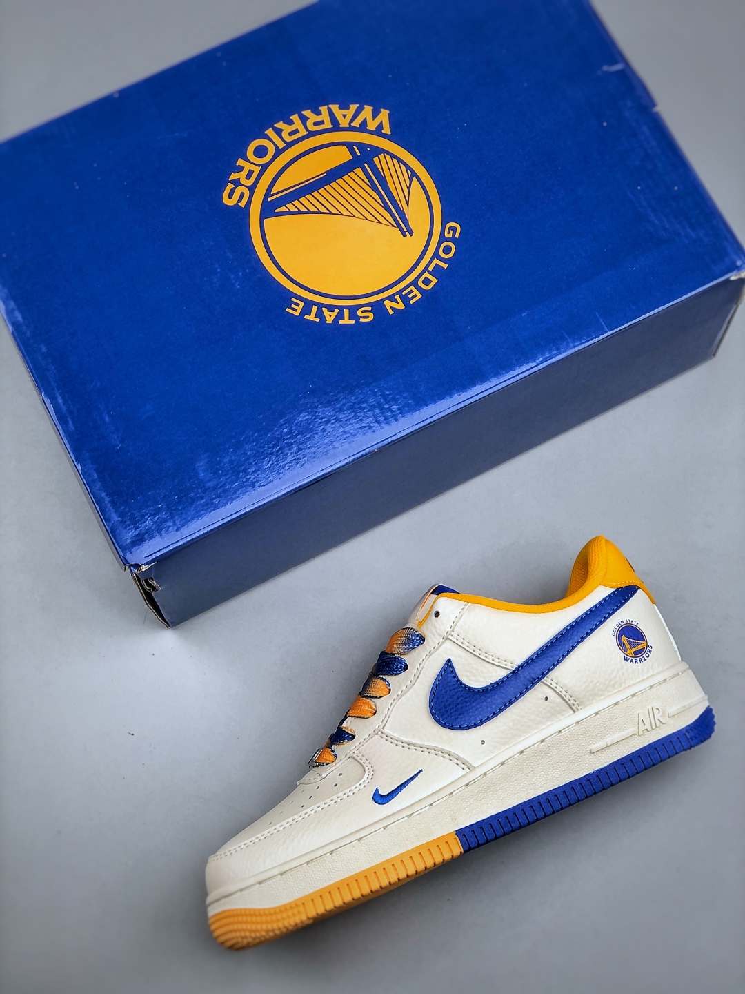 Nike Air Force 1 '07 Low NBA Golden State Warriors Shoes 4 cmp i1746650126948 658 0 2
