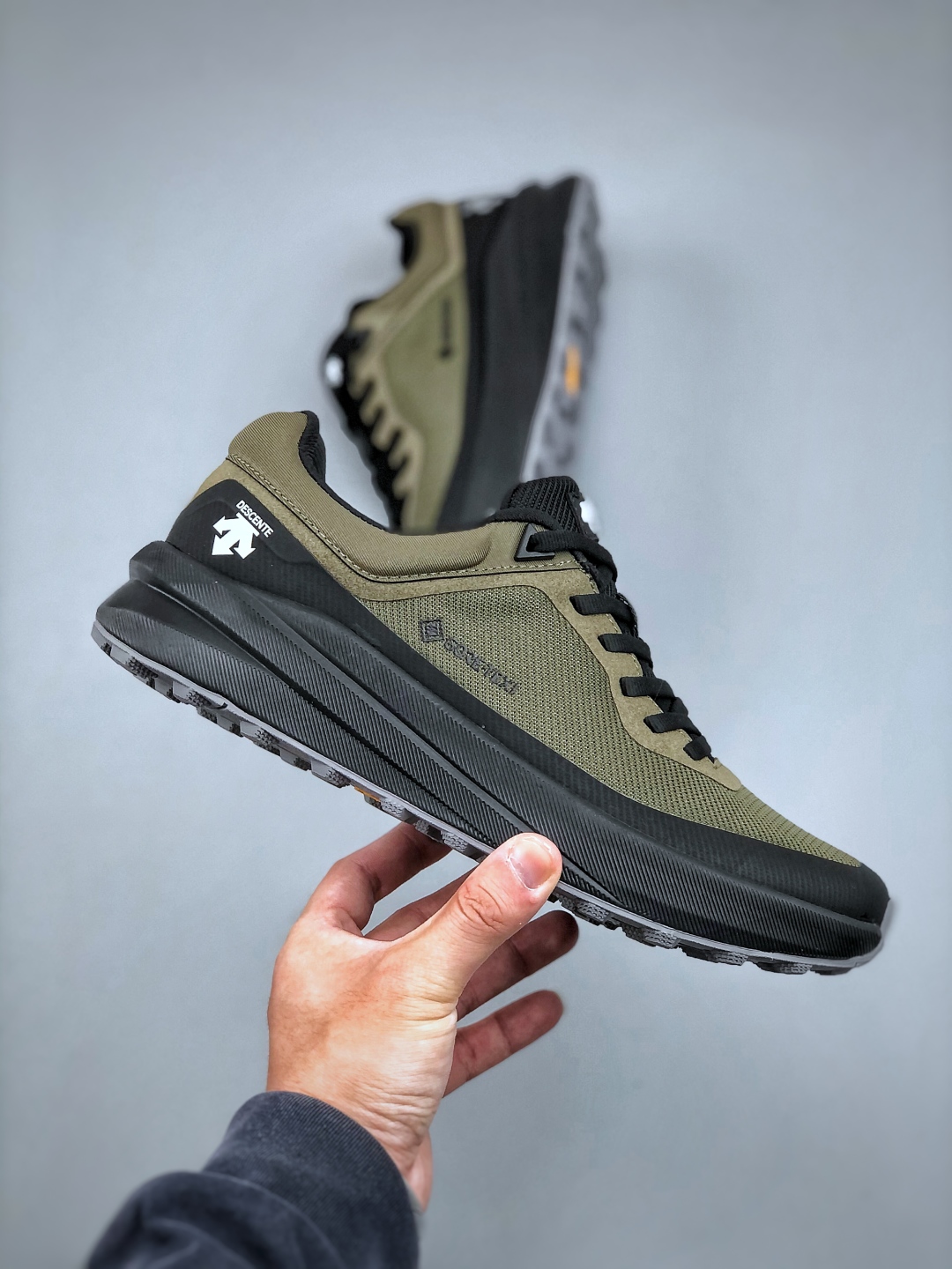 Descente Men's Aerios FL GTX Trail Running Shoes - Lightweight & Breathable 5 cmp i1746650307274 2015 0 3