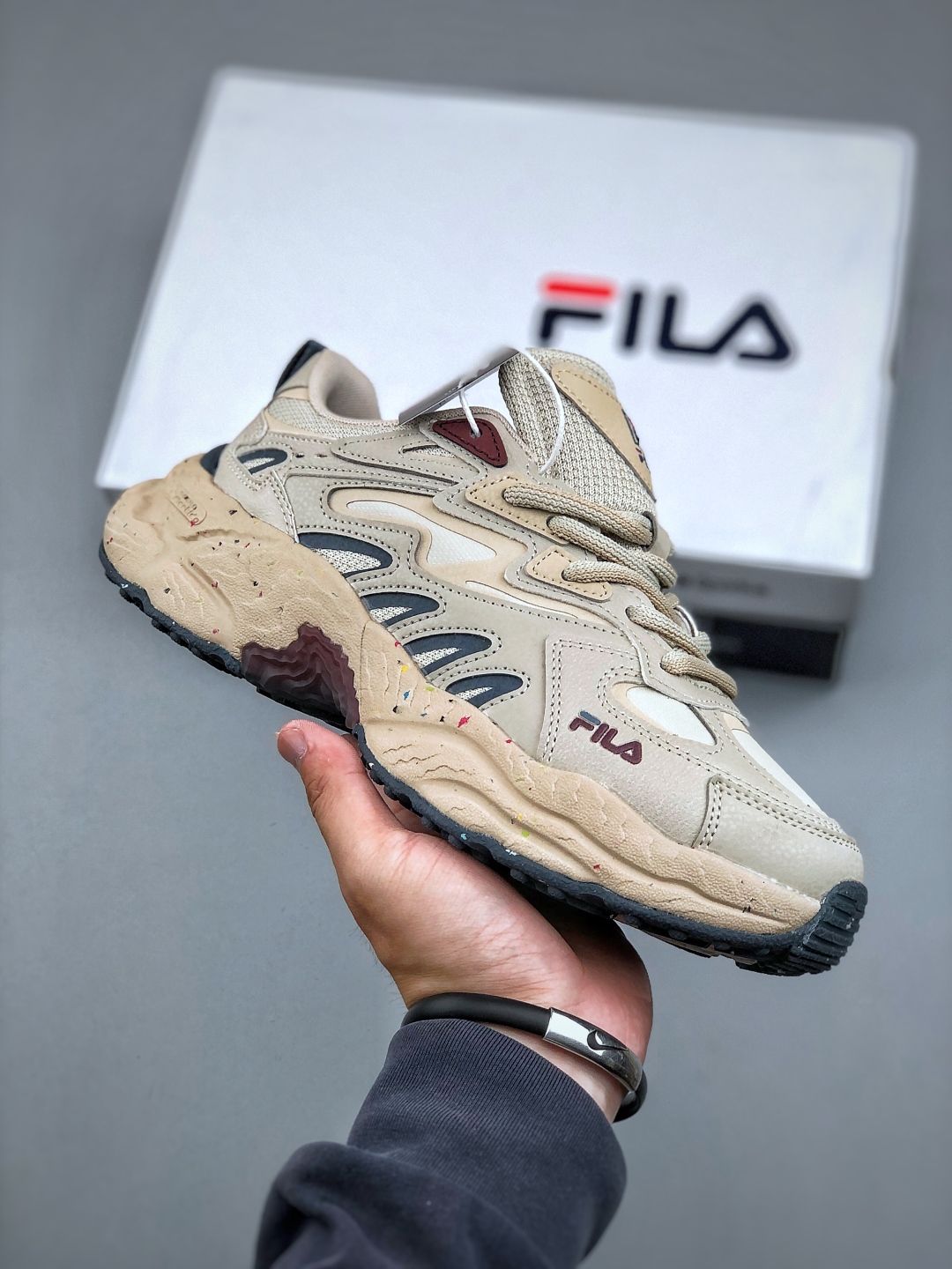 Fila Fern Sand Dune Sneakers Retro Chunky Neutral Running Shoes 2 cmp i1746650520916 8968 0 0