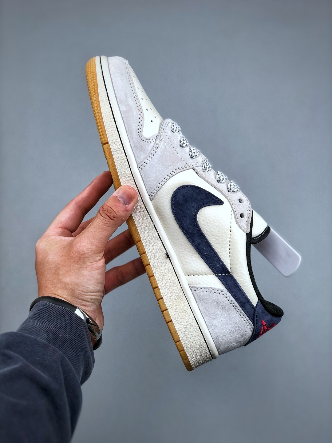 Air Jordan 1 Low Travis Scott Supremee Low-Top Sneakers 3 cmp i1746650623076 1618 0 1