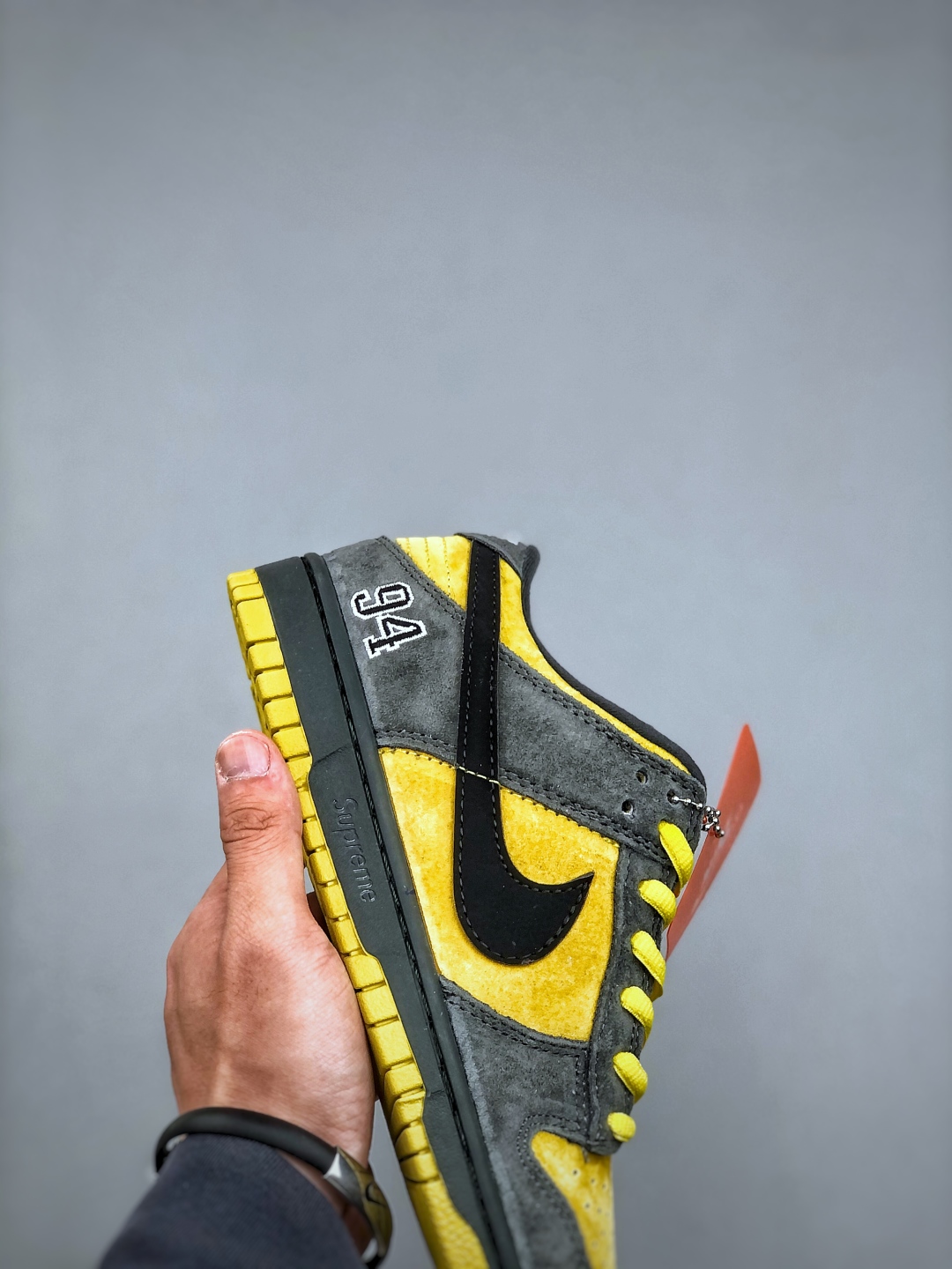 Supreme x Nike SB Dunk Low Ocean Fog Grey Yellow Limited Edition 7 cmp i1746650675855 4342 0 5