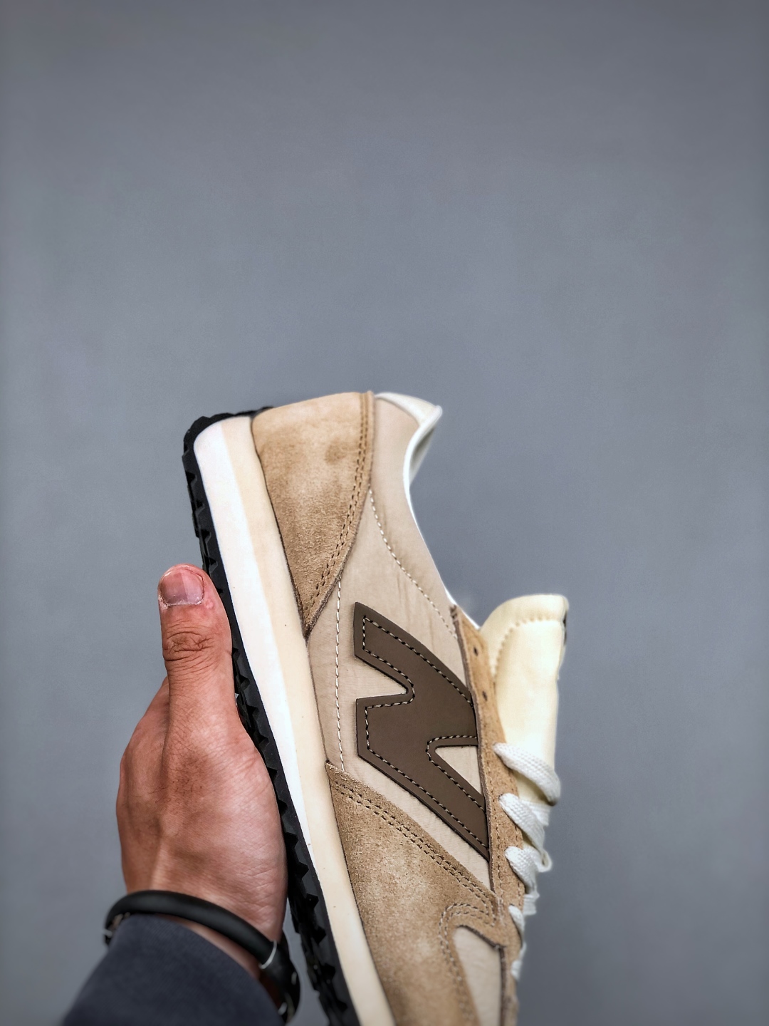 New Balance 471 Series Sneakers with Extra Shoelaces - Retro Style 7 cmp i1746736823181 3042 0 5