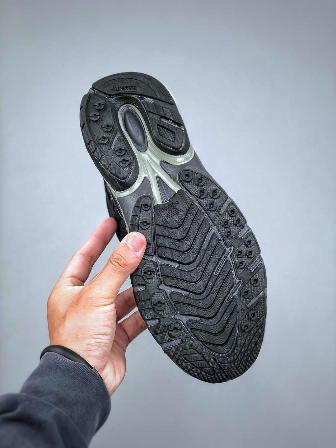 Song for the Mute x AD Originals SFTM-004 Retro Sneakers: A Nostalgic Blend 9 cmp i1746736893567 4783 0 7