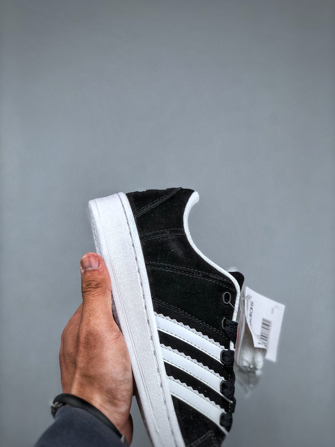 Adidas Superstar Supermodified Low-Top Casual Sneakers - Classic Style 7 cmp i1746736926338 5364 0 5