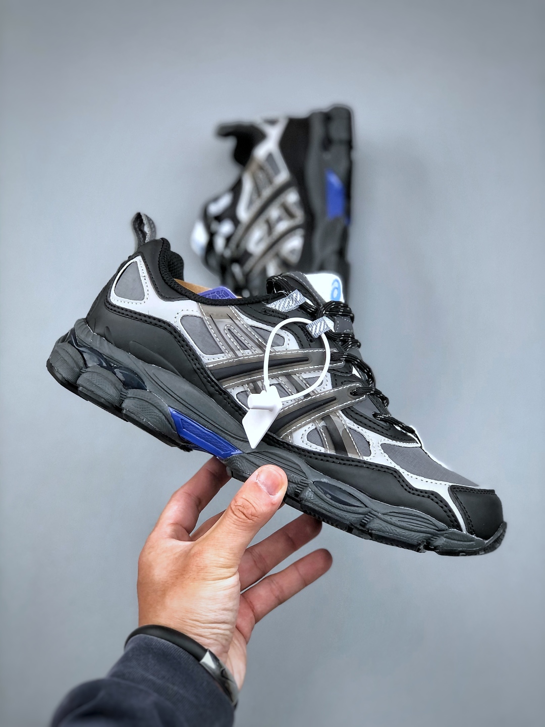 Asics Gel-NYC Utility Running Shoes - Modern Aesthetic & Supreme Comfort 5 cmp i1746737130619 85 0 3