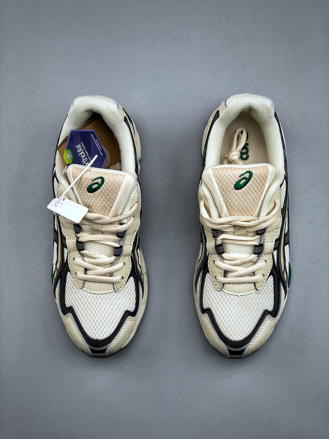 Asics GEL-NYC Low-Top Sneakers - Stylish, Comfortable, and Versatile Shoes 6 cmp i1746737157126 4342 0 4