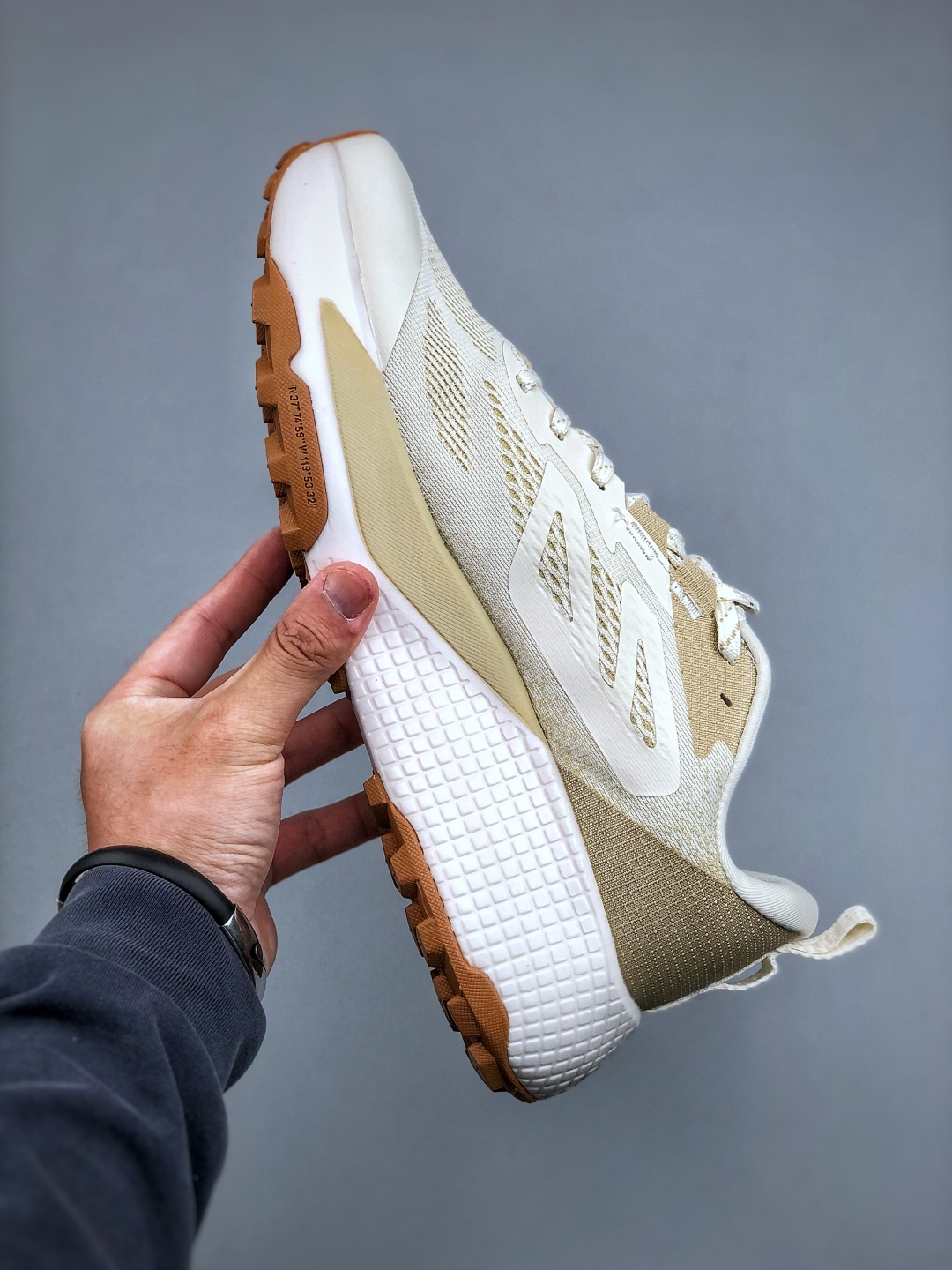 The North Face Altamesa 500 Men's Cream Sneakers - Style & Comfort Combined 3 cmp i1746737265653 9903 0 1
