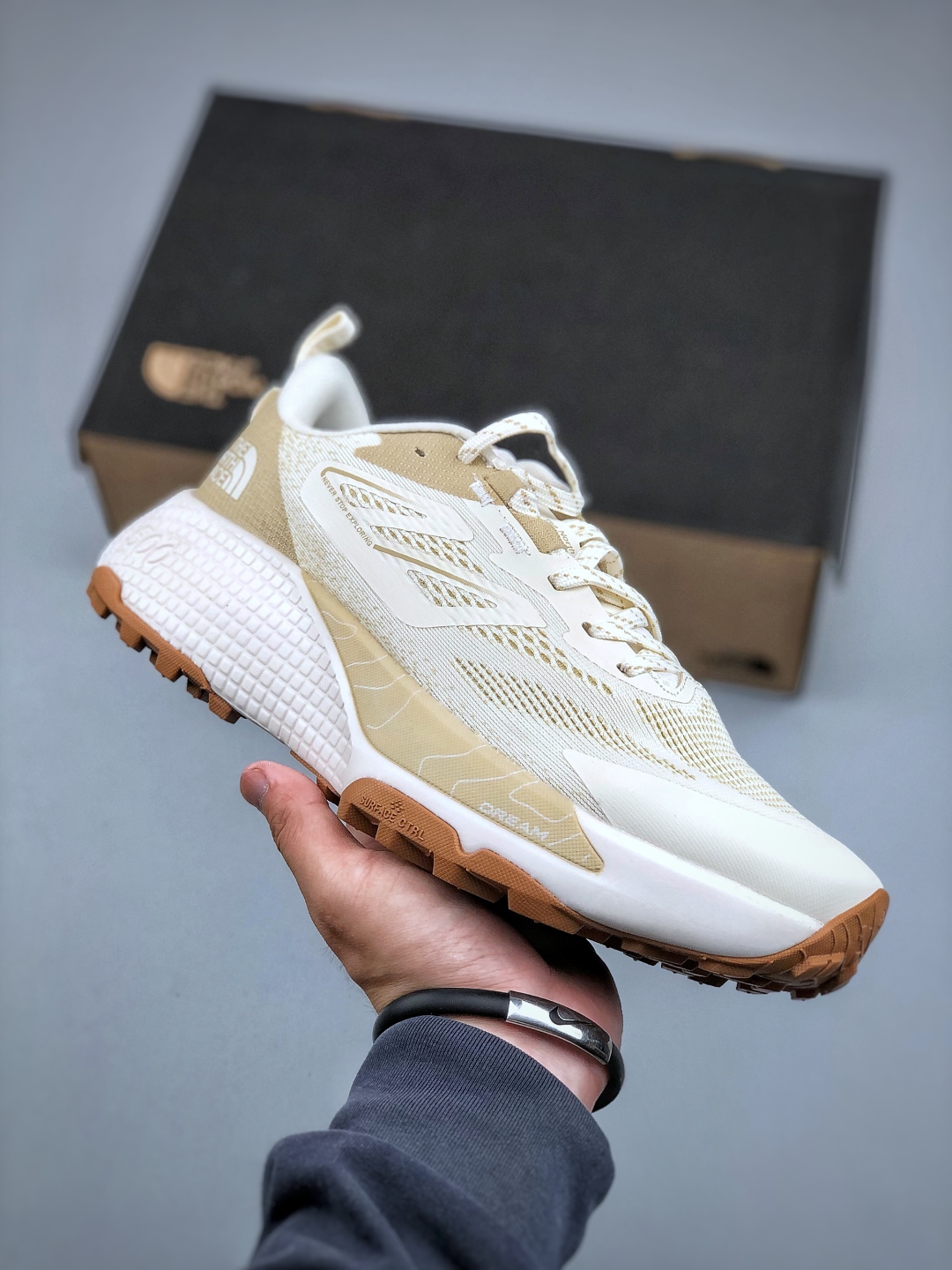 The North Face Altamesa 500 Men's Cream Sneakers - Style & Comfort Combined 2 cmp i1746737267647 3440 0 0