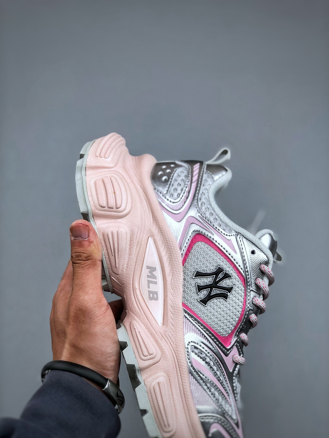 MLB Chunky Sneakers Women's Cyber Fashion Old Dad Shoes - Silver/Pink 7 cmp i1746737387484 9843 0 5