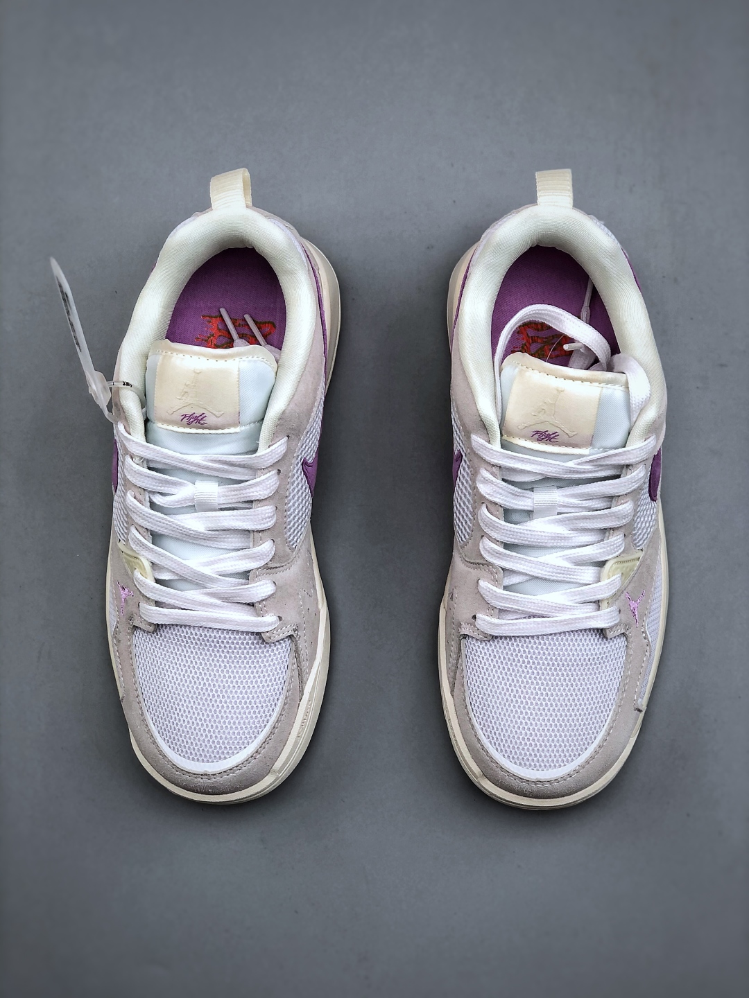 Nike Air Jordan CMFT ERA Retro White/Purple Sneakers HQ0506-105 6 cmp i1746737550683 9057 0 4