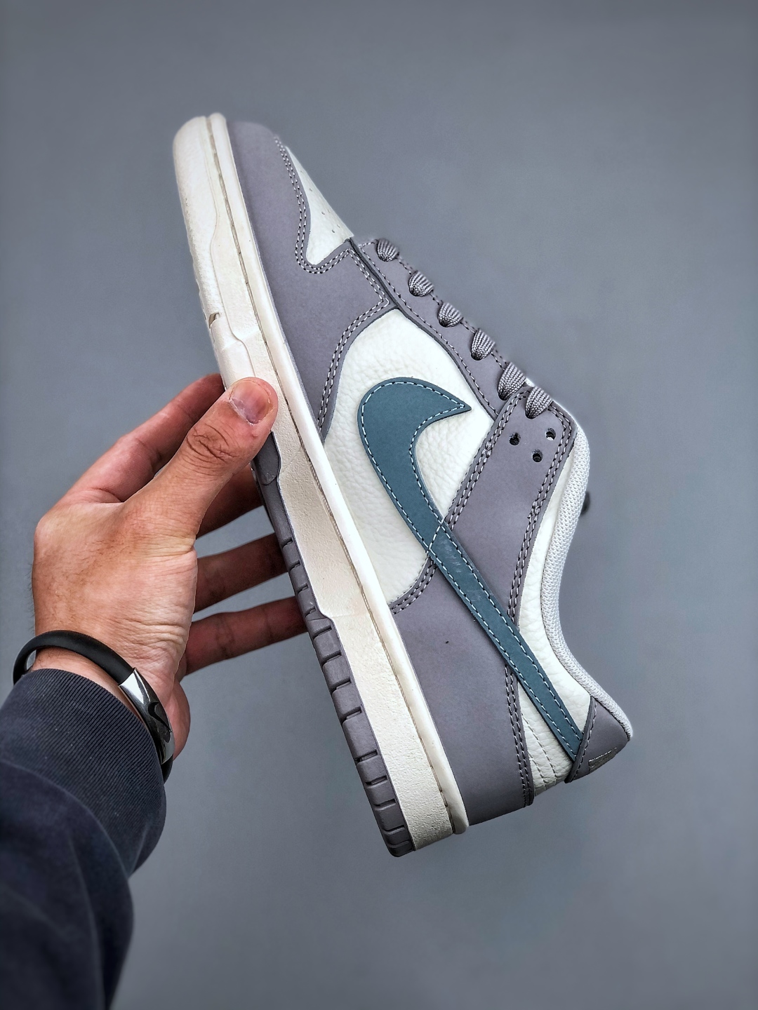 Nike SB Dunk Low x Balenciaga White Gray Blue Hook, Premium Leather Shoes 3 cmp i1746738723972 6523 0 1