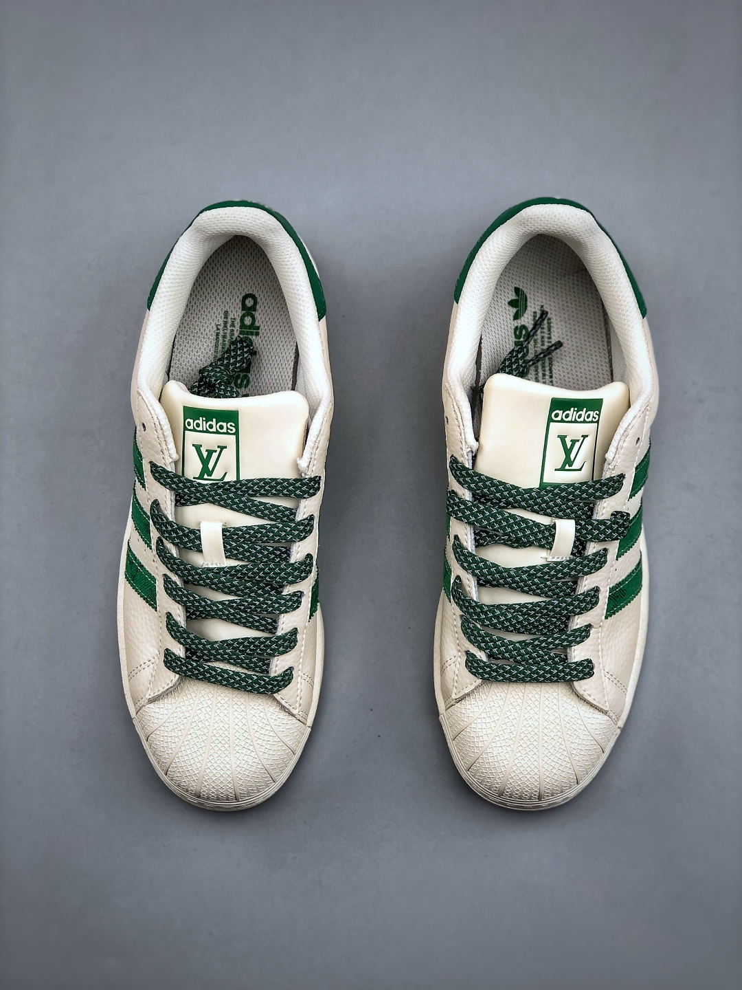 Adidas Team Court x Louis Vuitton Collab Sneakers - Stylish and Unique 6 cmp i1746738914281 8781 0 4