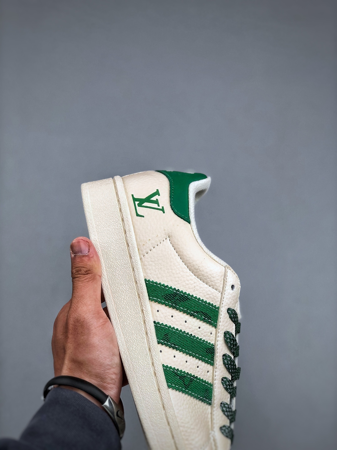 Adidas Team Court x Louis Vuitton Collab Sneakers - Stylish and Unique 7 cmp i1746738917780 5525 0 5