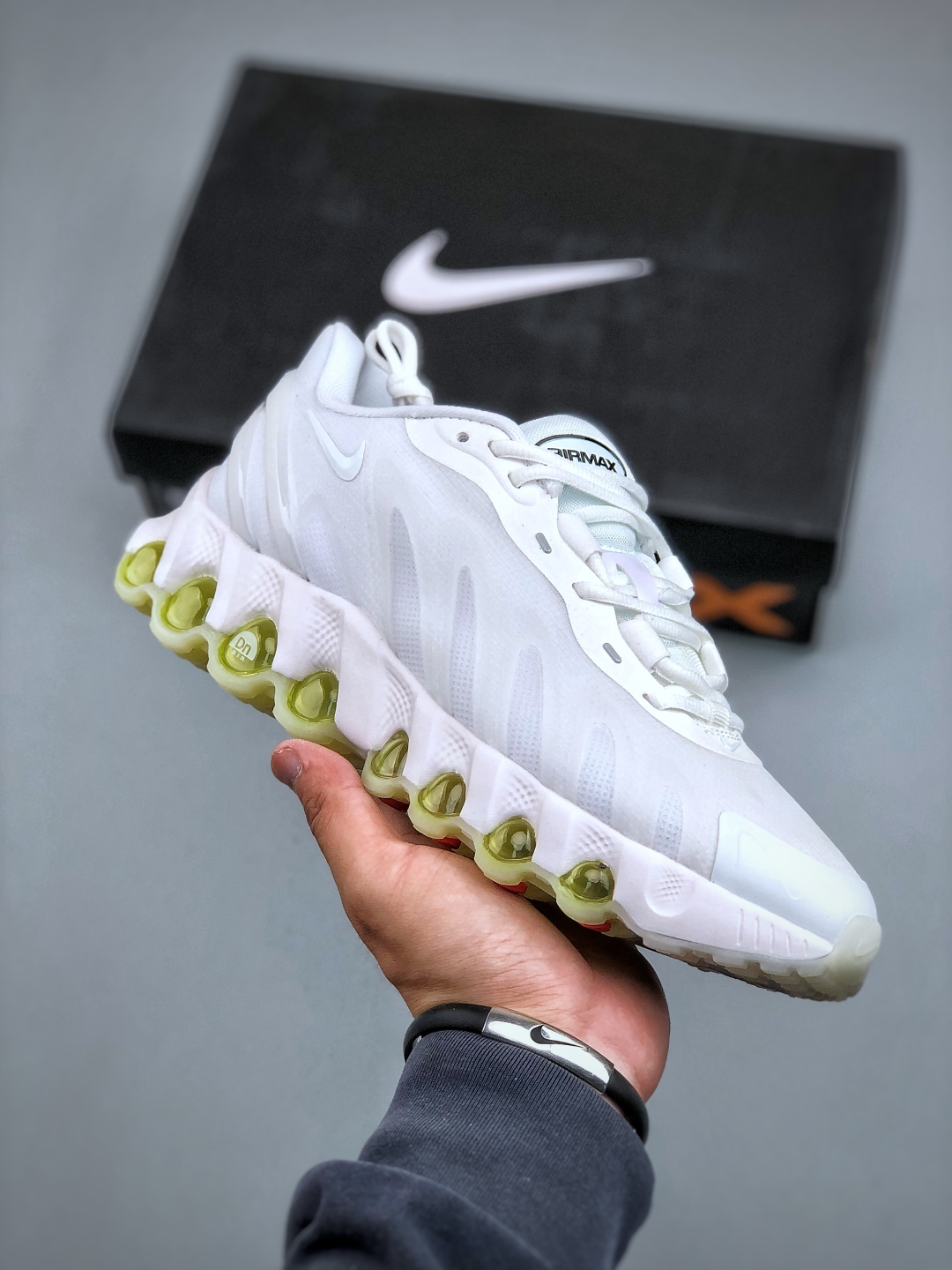 Nike Air Max DN8 Full Palm Cushioning Running Shoes - Ultimate Comfort 9 cmp i1746739185494 722 0 7