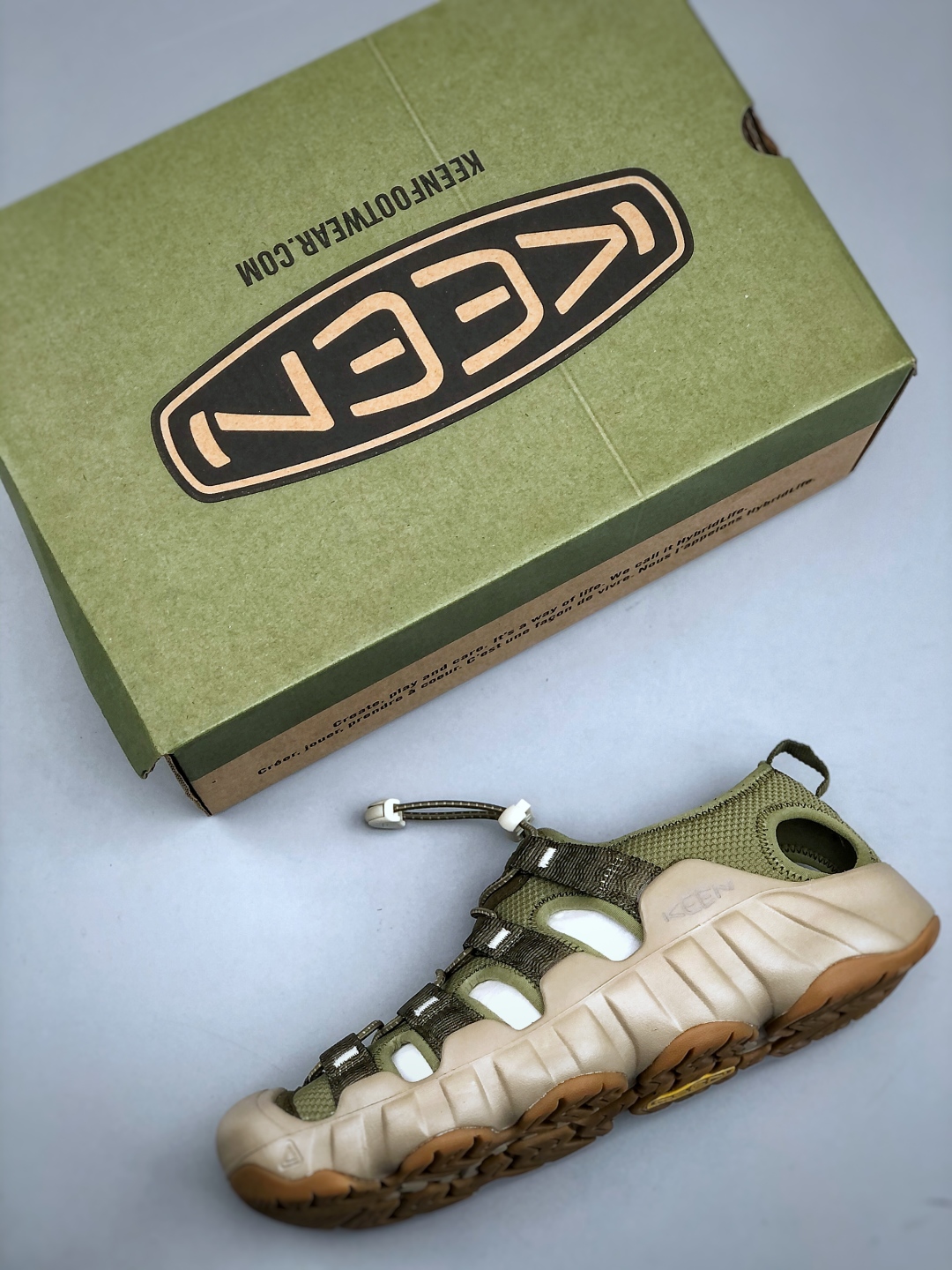 KEEN Shanti EVA Outdoor Sandals - Unique Alien Style, Cool and Comfortable! 4 cmp i1746822616590 108 0 2