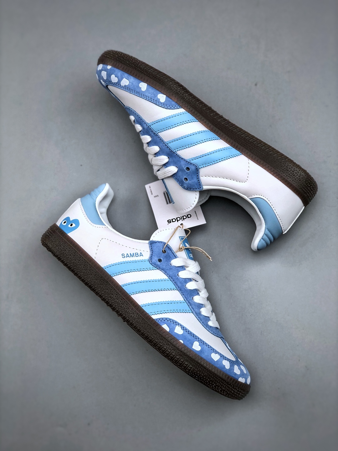 Adidas Originals Samba OG x Comme des Garcons White Blue Sneakers 10 cmp i1746822830928 8539 0 8
