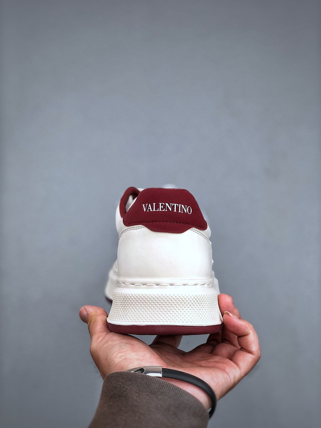 420 新货Valentino 华伦天奴 Rockstud untitled 厚底休闲铆钉小白鞋