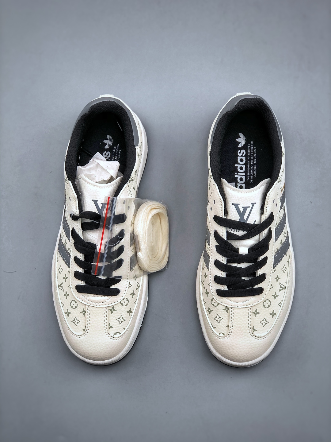 Adidas x Louis Vuitton Samba: Exclusive Designer Collaboration Sneakers 6 cmp i1746824040604 7666 0 4