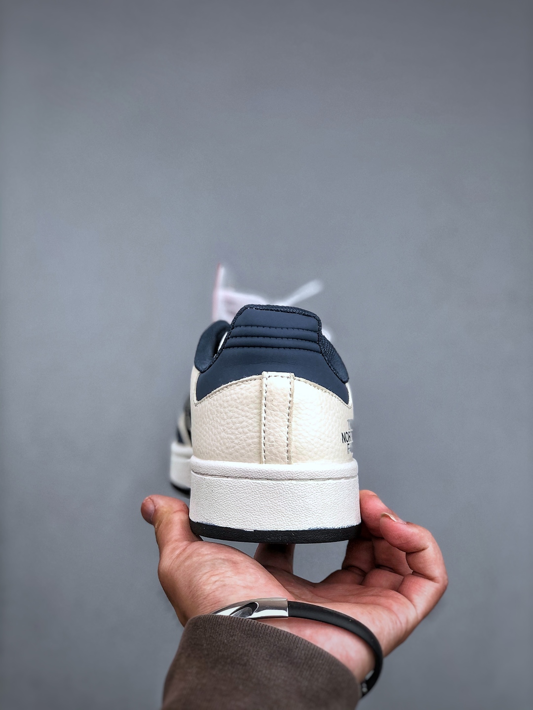 Adidas Samba Indoor W The North Face Campus Sneakers LJ9908 8 cmp i1746824057288 29 0 6