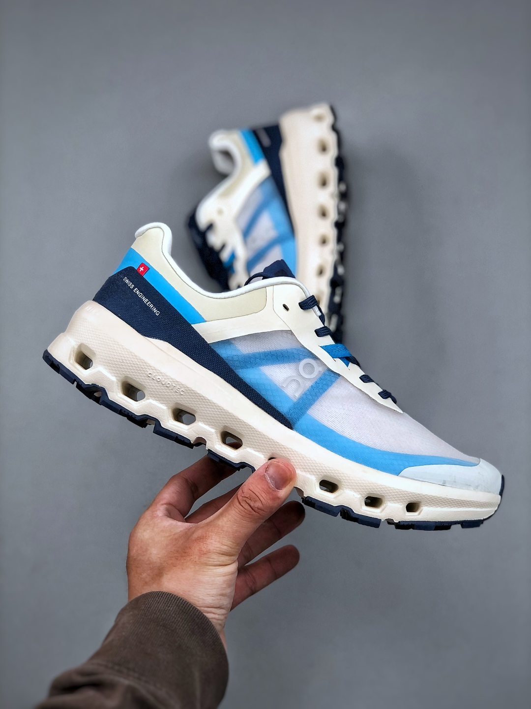 On Cloudvista 5.0 Men's/Women's Athletic Running Shoes - Lightweight Comfort 5 cmp i1746824702955 3087 0 3