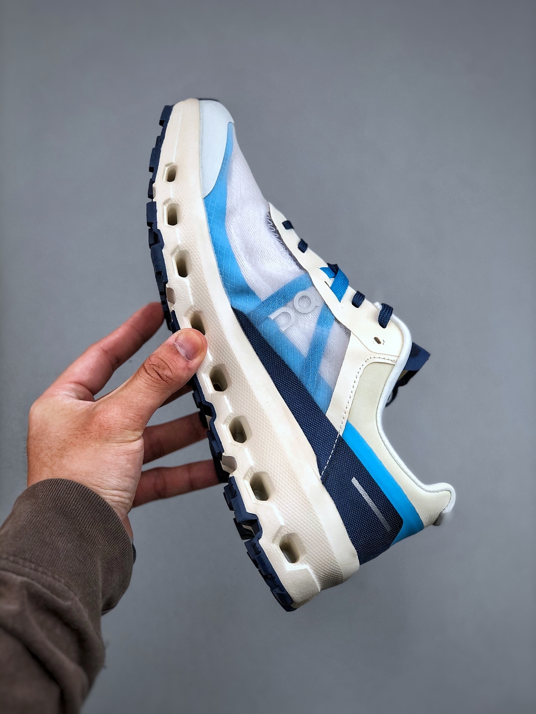 On Cloudvista 5.0 Men's/Women's Athletic Running Shoes - Lightweight Comfort 3 cmp i1746824702966 2408 0 1