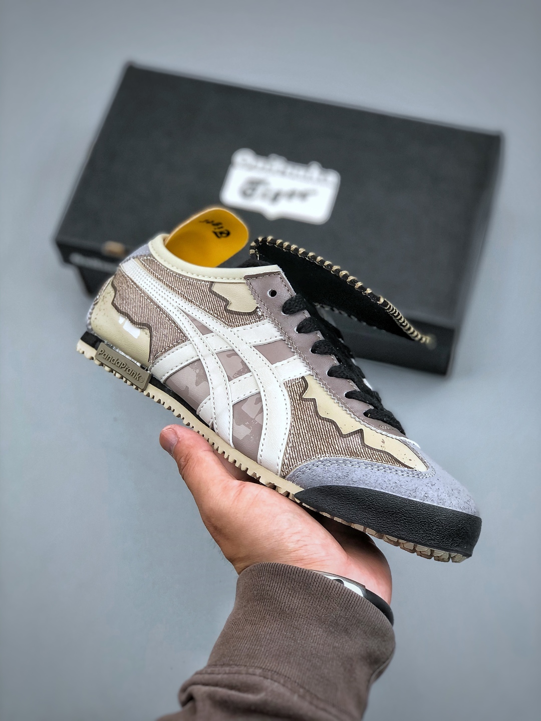 Onitsuka Tiger Mexico 66: Comfortable, Stylish, and Durable Casual Sneakers 5 cmp i1746824756064 3988 0 0