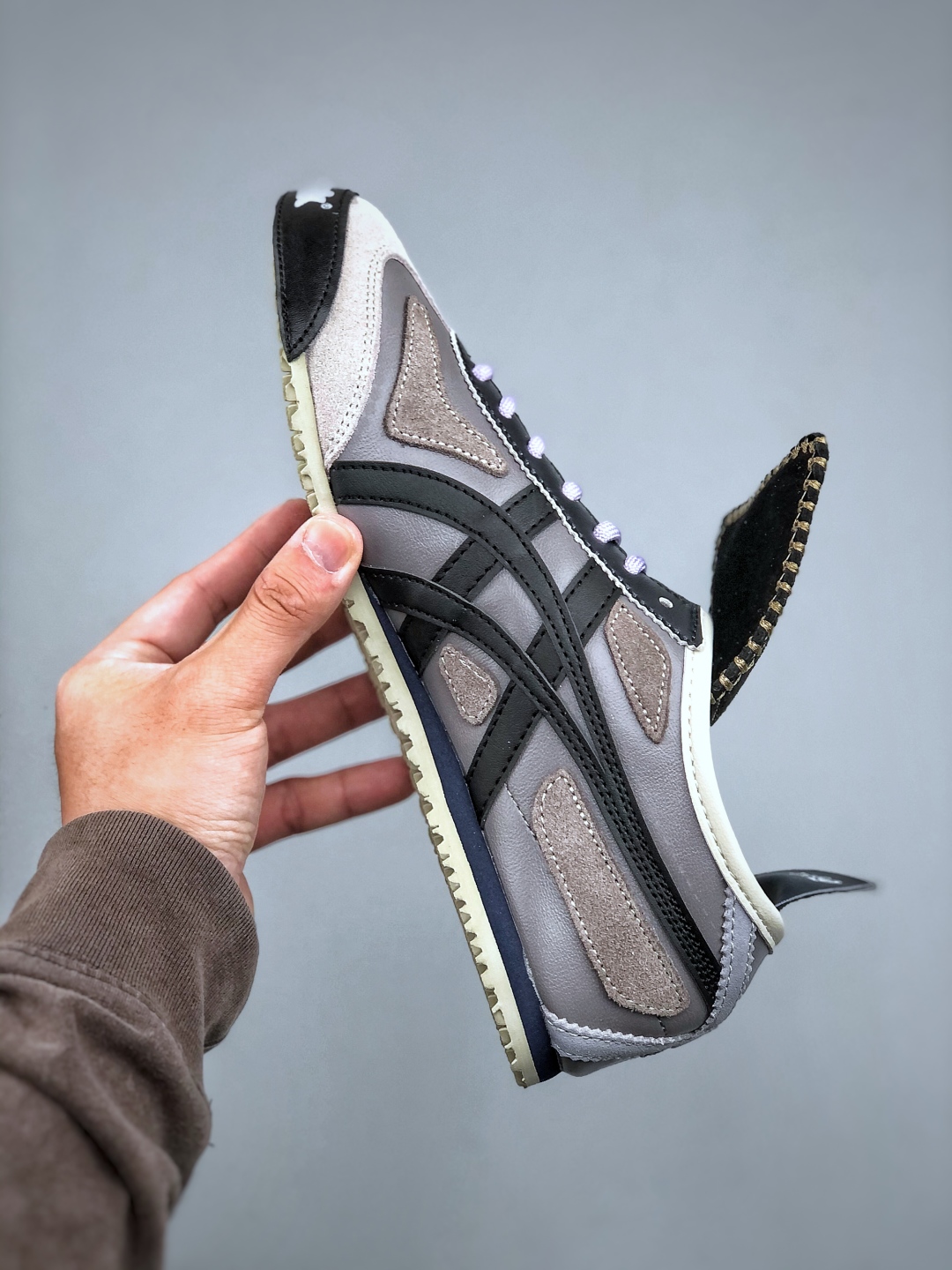 Onitsuka Tiger MEXICO 66 Casual Sneakers - Comfortable & Stylish Shoes 3 cmp i1746824771433 2185 0 1